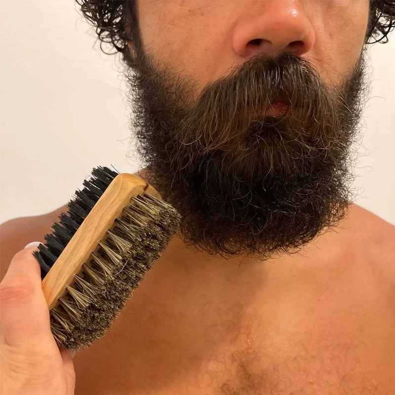 Beard Brush with Natural Woode - Men'S Grooming Products 评论和价格